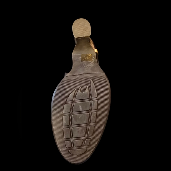 L'Artiste Boots - Picture 9 of 9